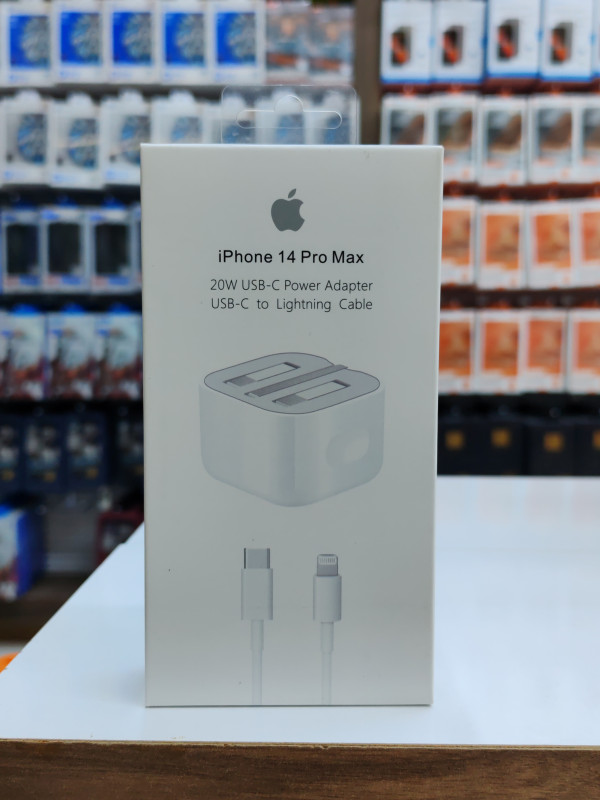 شاحن آبل بقوة 20 واط بمنفذ USB-C مع كابل لايتنينج للشحن السريع