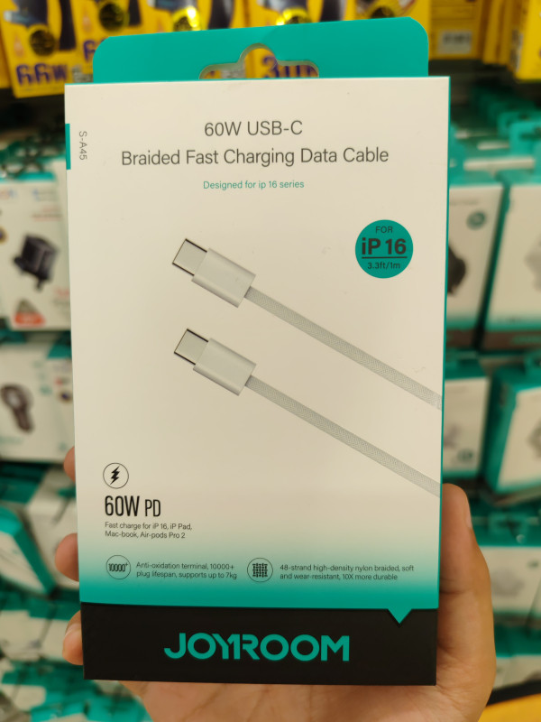 كابل شحن سريع جوي رووم S-A45 بقدرة 60 واط من USB-C إلى USB-C لجهاز آيفون 16 - 1 متر