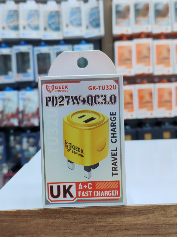 شاحن جيك ليبارد سريع بقوة 27 واط مع منفذي PD و QC 3.0